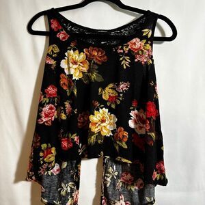 Ambiance Floral Top cropped swing tank slip back and lace detailed